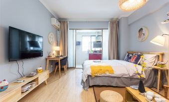 Qingwoju Apartment
