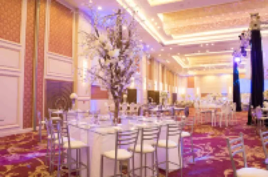 Triumph Luxury Hotel