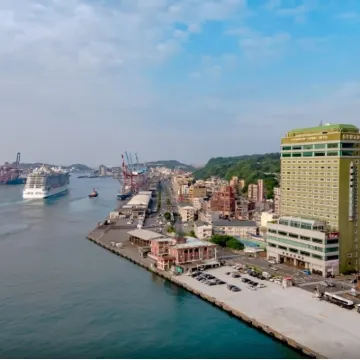 基隆長榮桂冠酒店 鄰近槓子寮砲臺的酒店