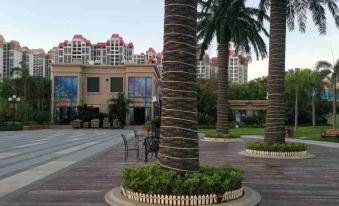 Beihai Qixi Seaview Apartment