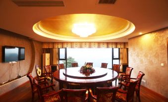 Xiuling Spring Hostel