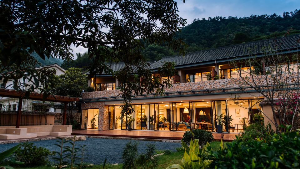 Chunliuwei Dongliju Hostel