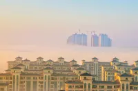 Yanshe Hotel (Meishan Huanglongxi Evergrande Jinbi Tianxia) Hotel in zona Qinglong Ferry