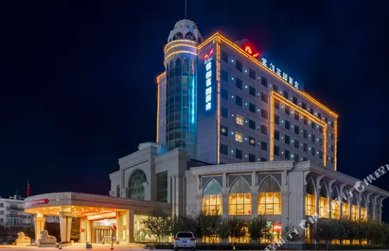 雲創花園酒店（奇台古城商業街店）