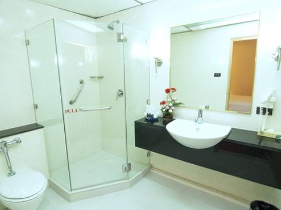 Ariston Hotel Bangkok Room Reviews Photos Bangkok 21 Deals Price Trip Com Ariston Hotel Bangkok Room Reviews Photos Bangkok 21 Deals Price Trip Com