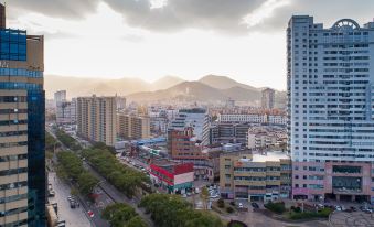 MAXACCOM Rest Hotel (Wanchang Road Subway Station)