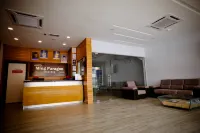 MP Hostel Hotels in Batu Buruk