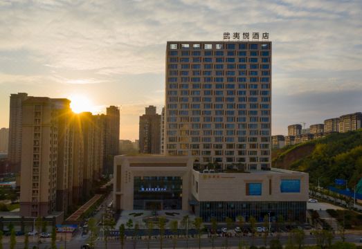 우이위에 호텔 객실