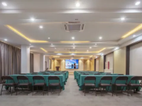 Century Star Chain City Yijia Hotel Hotéis em Anyang