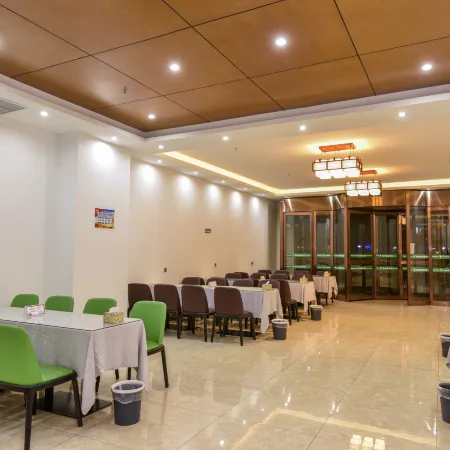 GreenTree Inn(Xiangcheng Ziyun Avenue Branch)