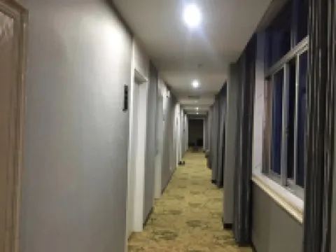 Shitai Hotel