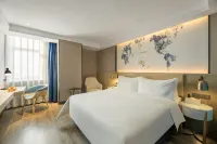 Kyriad Hotel (Shangqiu Municipal Government Wanda Plaza) Hotels near Beihai Park