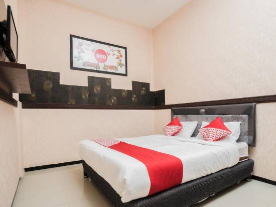 Bunga Matahari Hotel Batu : Oyo 564 Bunga Matahari Guest House Room Reviews Photos Batu Sub District 2021 Deals Price Trip Com - Now $7 (was $̶2̶2̶) on tripadvisor: