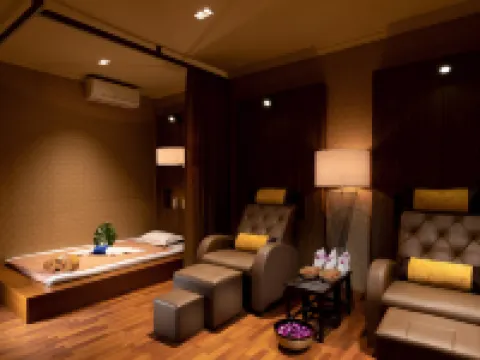 Grand Palace Hotel Hotels in Mayangon