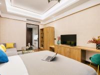 艾斯博格公寓(杭州永和之星店) - 逐梦高级大床房