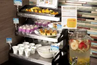 Almont Hotel Naha Kenchomae - sarapan