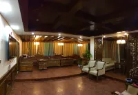 White Jade Snowy Meadow Hotel Hotel a Baiyü