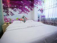 广州黄埔城市主题公寓 - 爱心动情侣大床房