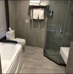 Ripple Hotel ( (Funing Station) )