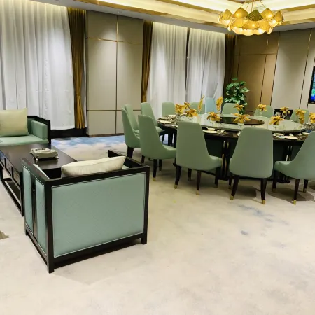 Wanhwa Crown Hotel