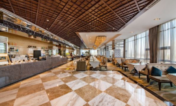 Binjiang International Hotel