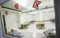 Jiahua Business Hotel (Tangshan Zunhua People's Park ) - parking