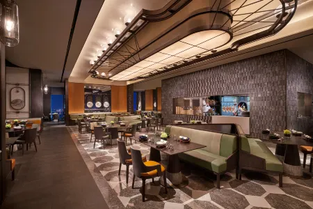 Grand Hyatt Hefei Отели рядом с достопримечательностью «Mingjiao Temple»