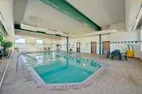 Yellowstone West Gate Hotel