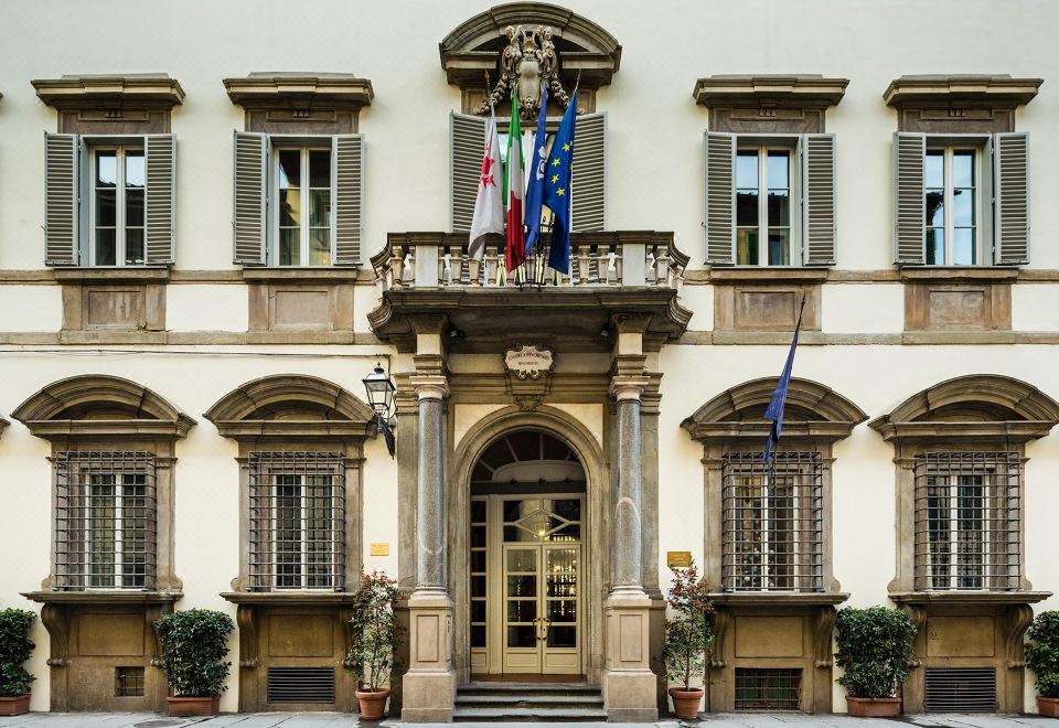 Relais Santa Croce by Baglioni Hotels & Resorts - Valutazioni di hotel 5  stelle a Firenze