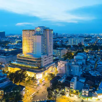 Windsor Plaza Hotel