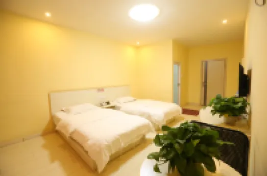 Tancheng Lijing Express Hotel