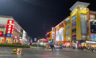 Jinpeng Business Hotel (Zhongshan Hot Spring Sanxiang Yujiayu Branch)