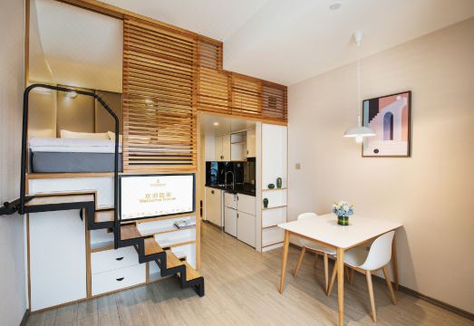 라이브포추나 호텔