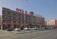 Yuzhong Yunruhailan Hotel Hotels near Luotuoxiang Railway Station