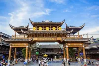 Xijiang Bieyuan Guanlanju (Qianhu Miaozhai West Gate Tourist Service Center Branch)