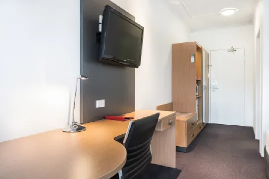 メトロ ホテル ミランダ