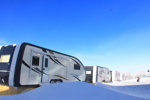 Longyungong Xingkong RV (Wanlong Ski Resort) Các khách sạn ở Trương Gia Khẩu