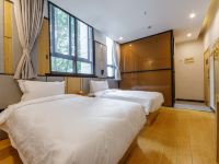 上海华丰酒店 - 零压标准双床房