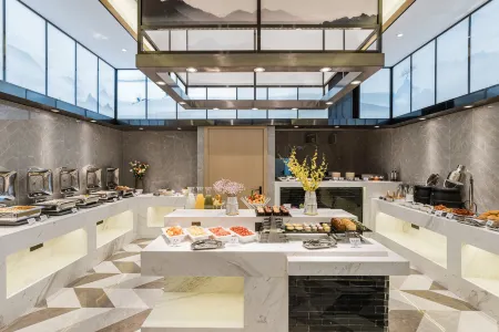 Atour Hotel (Shangyu E You Small Town) Отели рядом с достопримечательностью «Zhejiang Construction Vocational and Technical College (Shangyu Campus)»