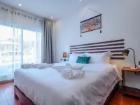 Amanda Hotel Hotels near Wat Siphoutthabath