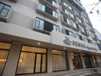白玉兰酒店(徐州金鹰苏堤路地铁站店) - 酒店外部