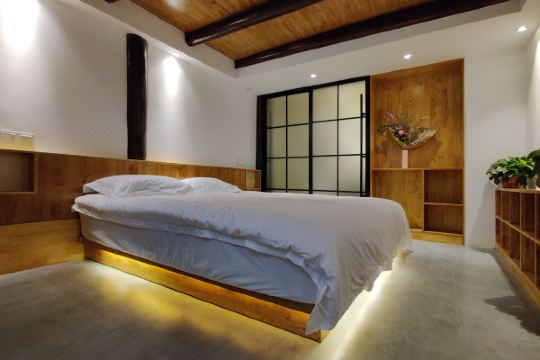 南充『心有蔷薇』阆中古城景区民宿(2号店)