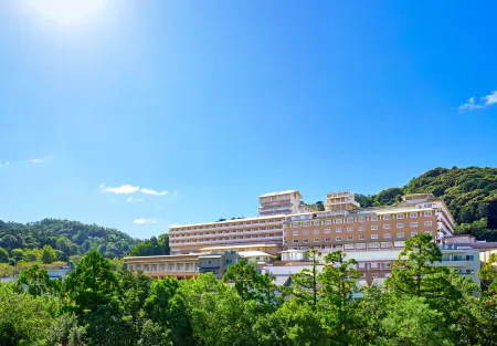 The Westin Miyako Kyoto Отели рядом с достопримечательностью «Храм Кёдзан-дзи»