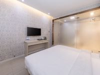 优享精品酒店(福州长乐机场店) - 标准大床房