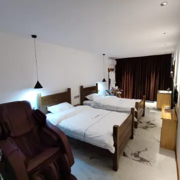 Yitang Yizhai Hot Spring Hotel