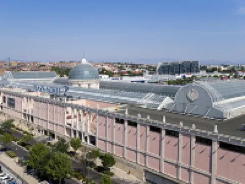 B&B Hotel Madrid Aeropuerto T4 サン・セバスティアン・デ・ロス・レイエスのホテル