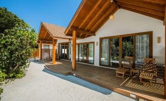 Reethi Faru, Bio Luxury Resort