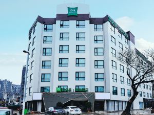 Ibis Styles Hotel (Wuxi Nanchang Street Store)