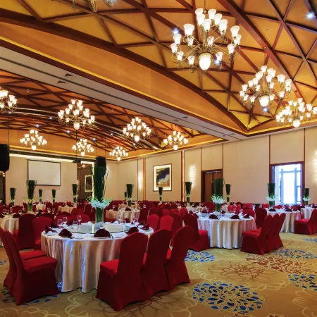 Ruige Hot Spring Hotel