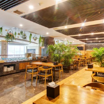 SMIR International Hotel